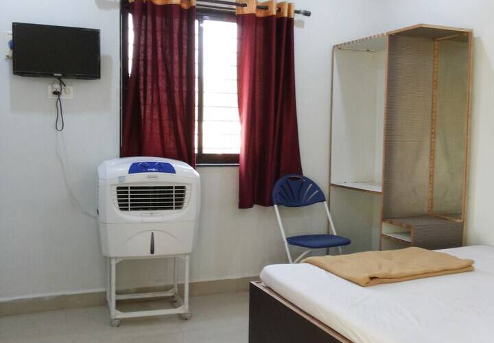 Hotel Neha Palace, Baramati 2